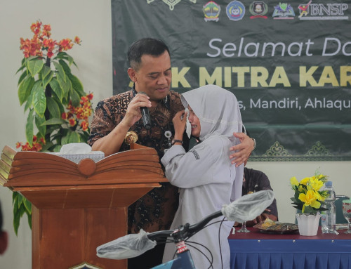 Tangis Haru Valentina dan Kisah Kebermanfaatan Program Sekolah Kemitraan Pemprov Jateng