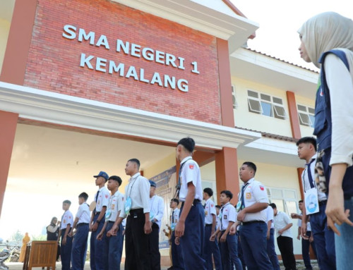 Sekolah Baru di Lereng Merapi, Hari Pertama Siswa SMAN 1 Kemalang Penuh Senyum