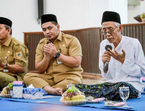 Lestarikan Tradisi Pesantren, Pemprov Jateng Buka Peringatan Hari Santri dengan Ngaji Bandongan